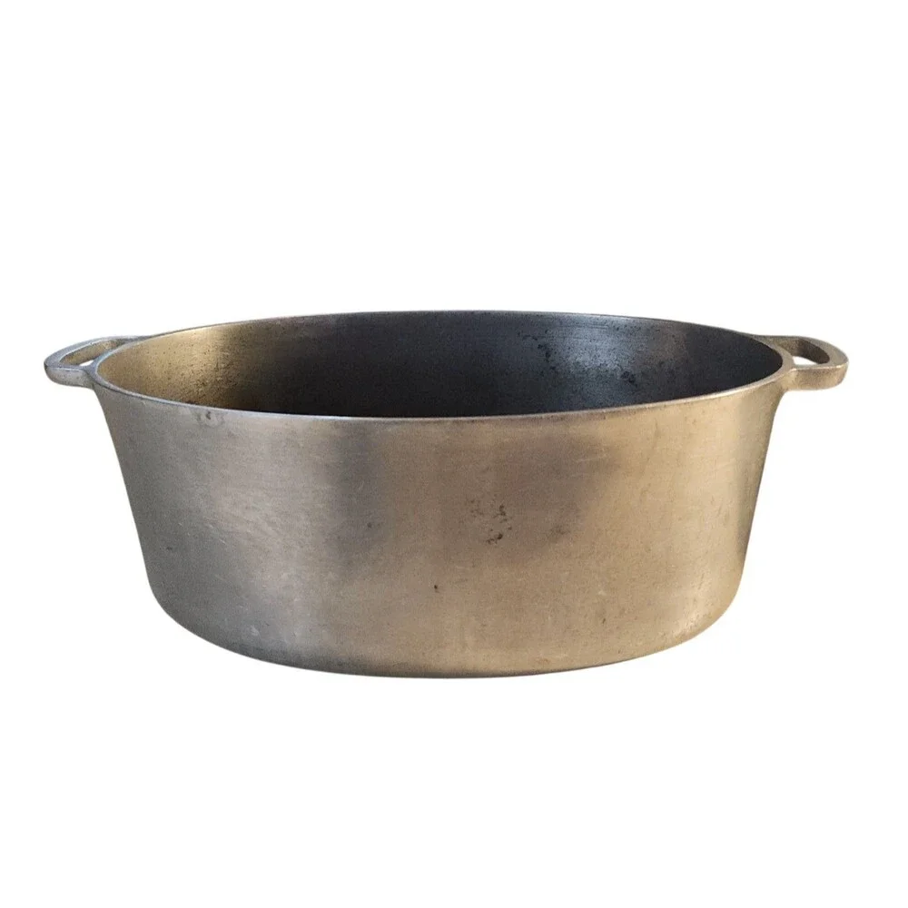 Vintage Super Maid Cookware Aluminum 5.5 qt Oval Roasting Pan Dutch Oven-No Lid